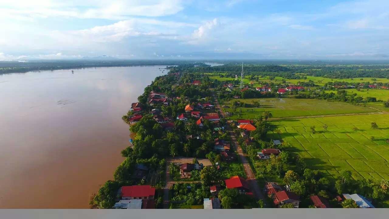 セネソスシュアン ホテル Muang Không エクステリア 写真